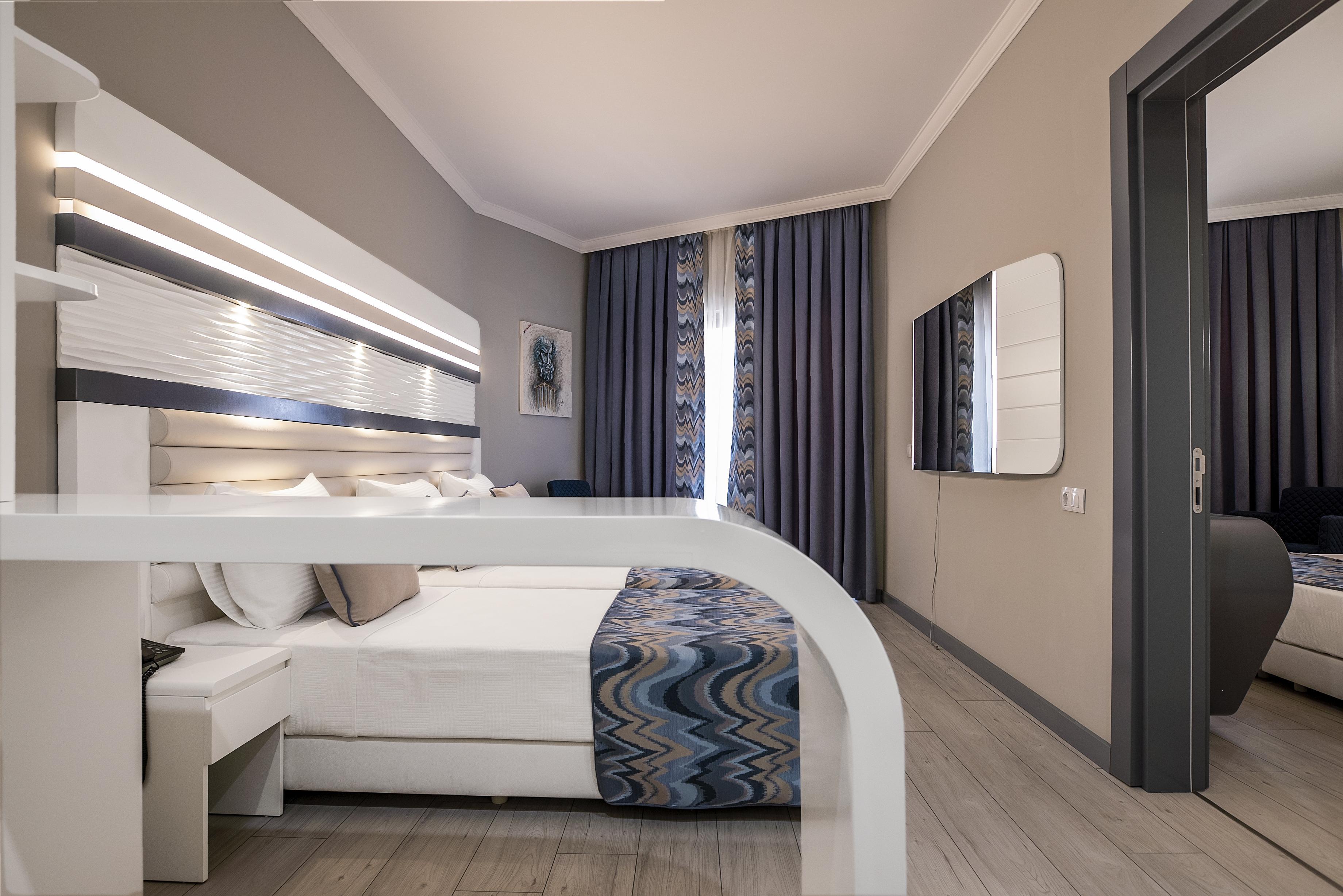 Hotel Blue Marlin Deluxe Spa&resort 5*