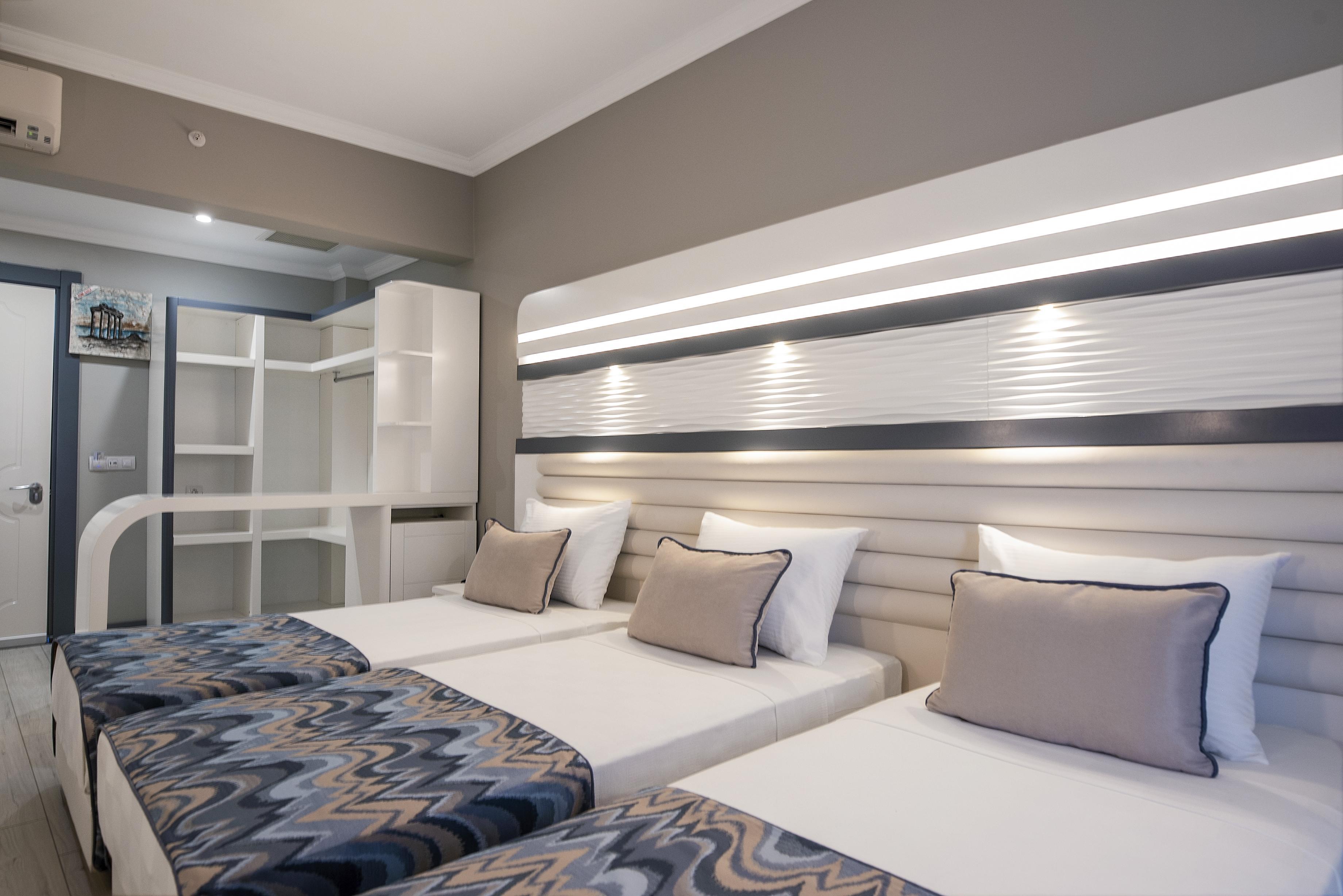 Hotel Blue Marlin Deluxe Spa&resort 5*