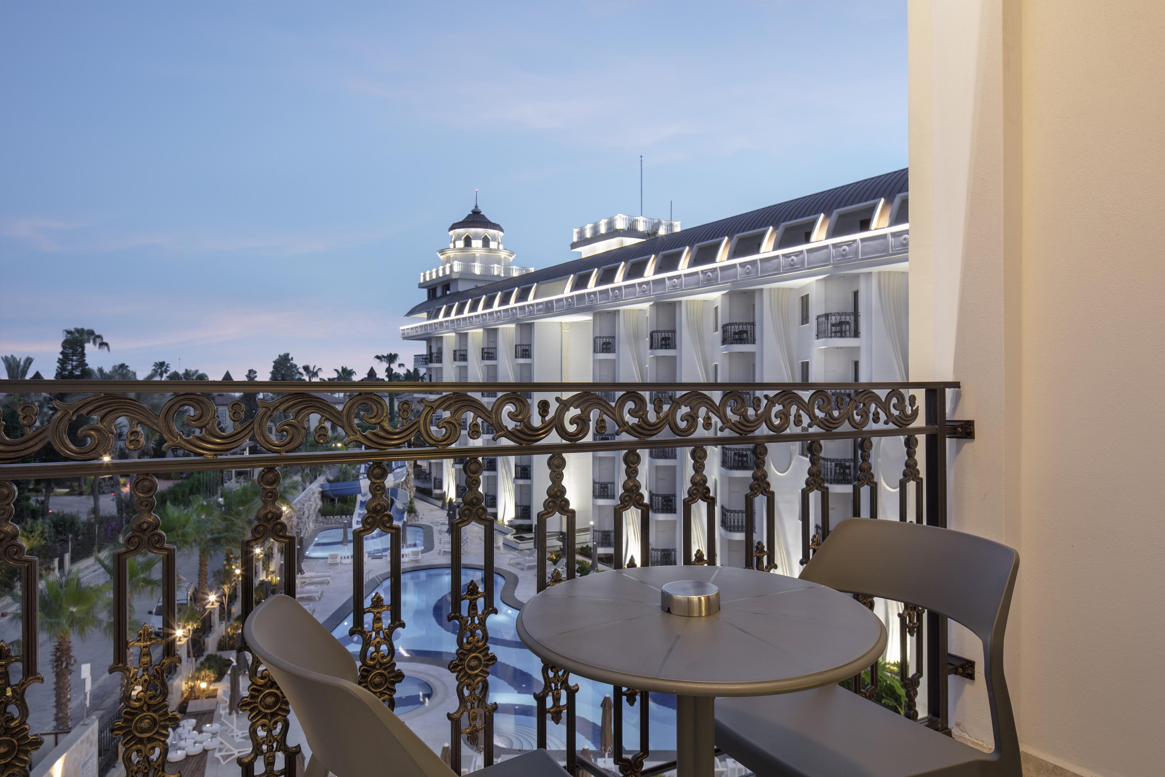 Blue Marlin Deluxe Spa&resort 5*