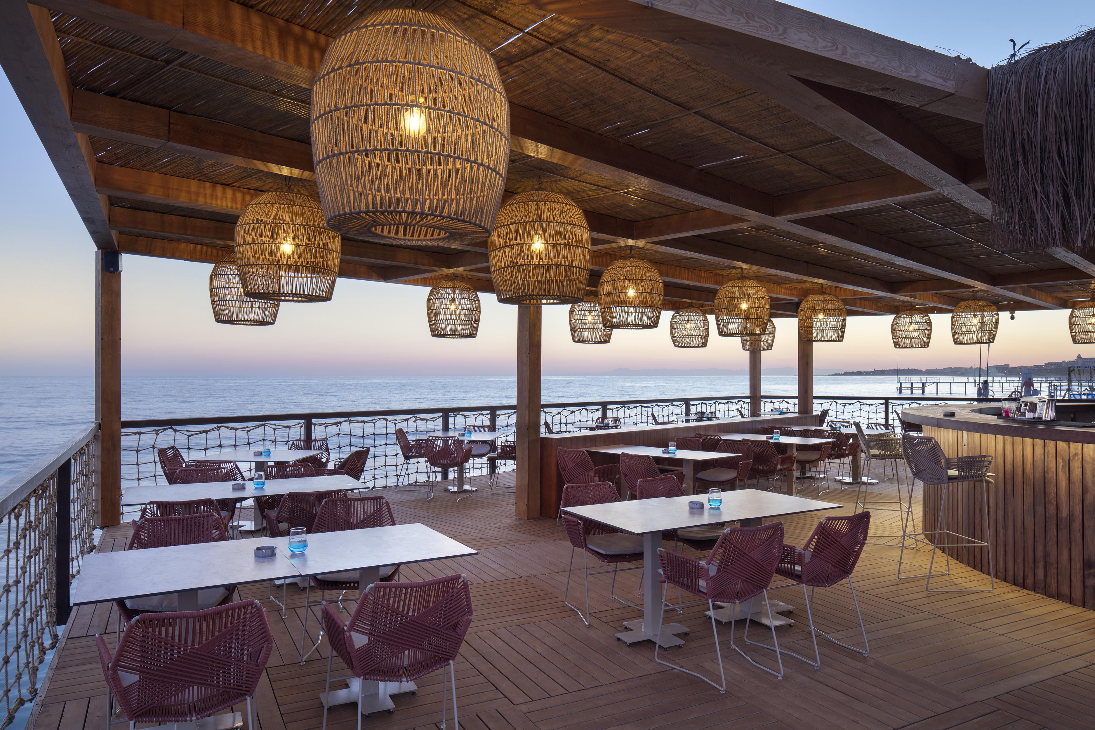 Blue Marlin Deluxe Spa&resort