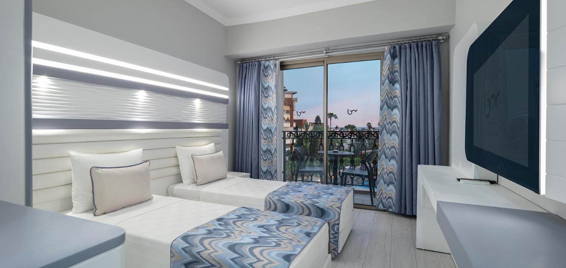 Hotel Blue Marlin Deluxe Spa&resort